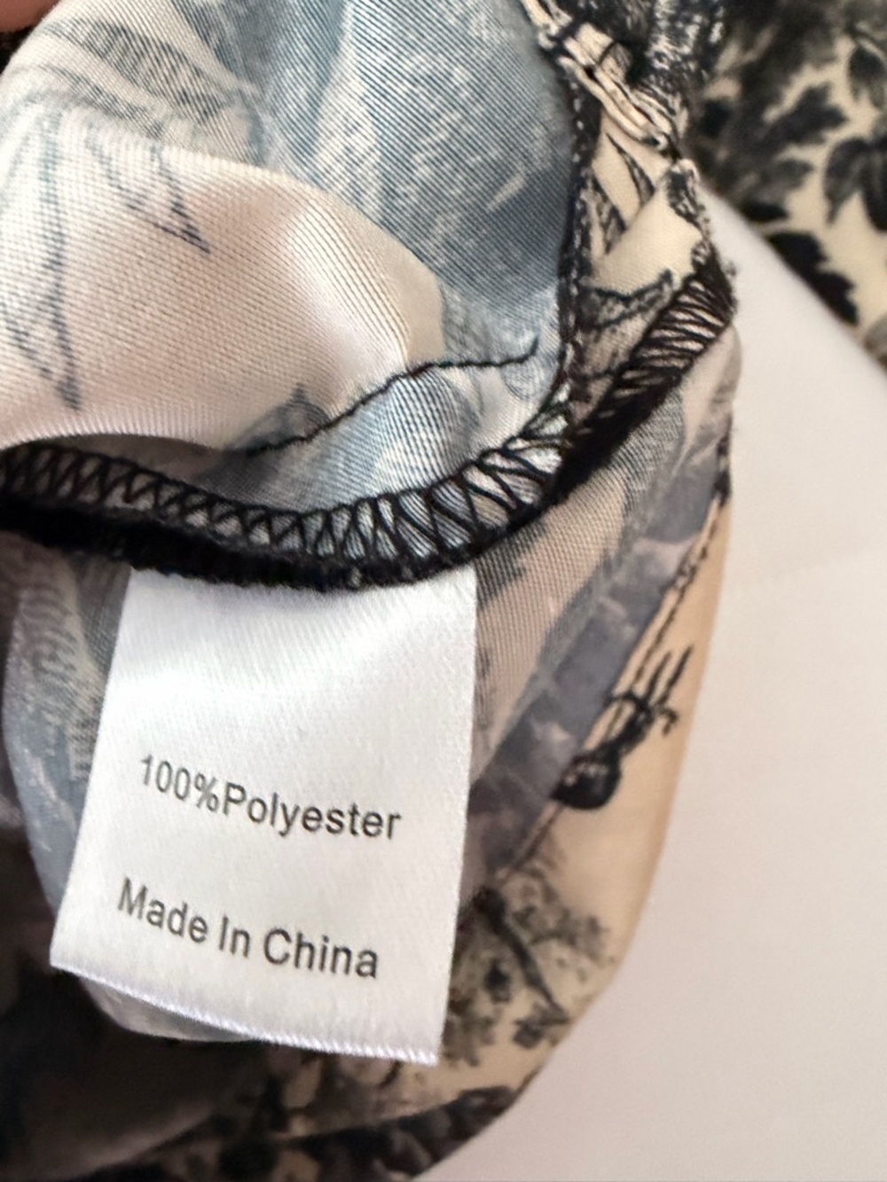 Tuckernuck Black Beige Toile Print Split Neck 3/4 Sleeve Blouse Side zip Size S - Picture 10 of 13